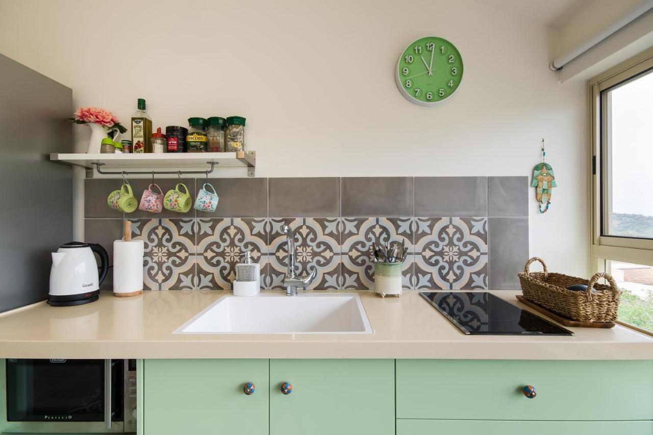 Homey Suite In Zichron Yaakov Zikhron Ya'akov Esterno foto